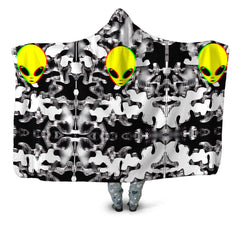 Trippy Alien Hooded Blanket